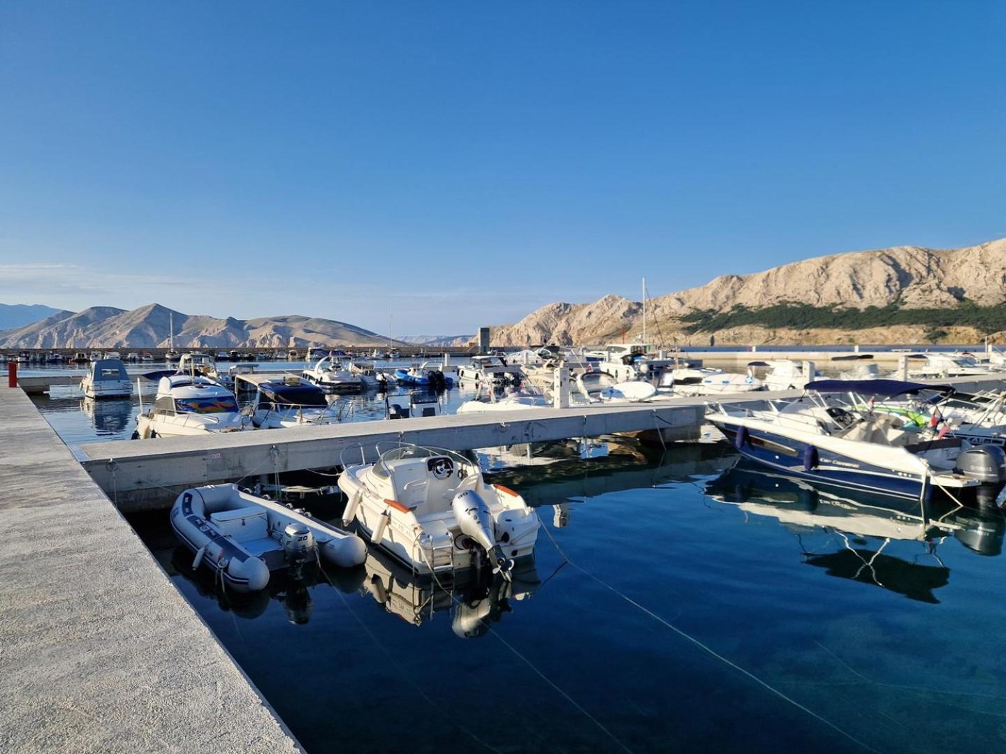 Apartment Grandi 1 Baška Buitenkant foto