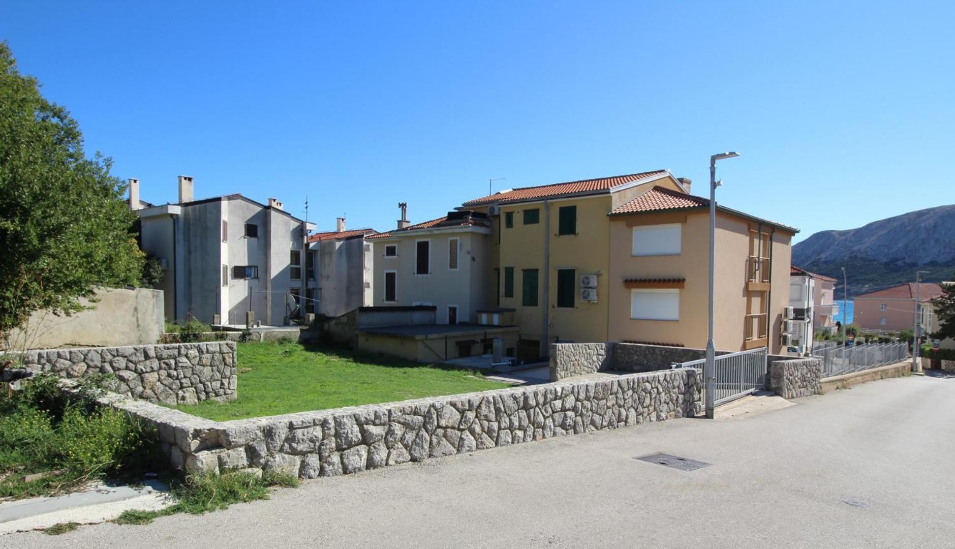 Apartment Grandi 1 Baška Buitenkant foto