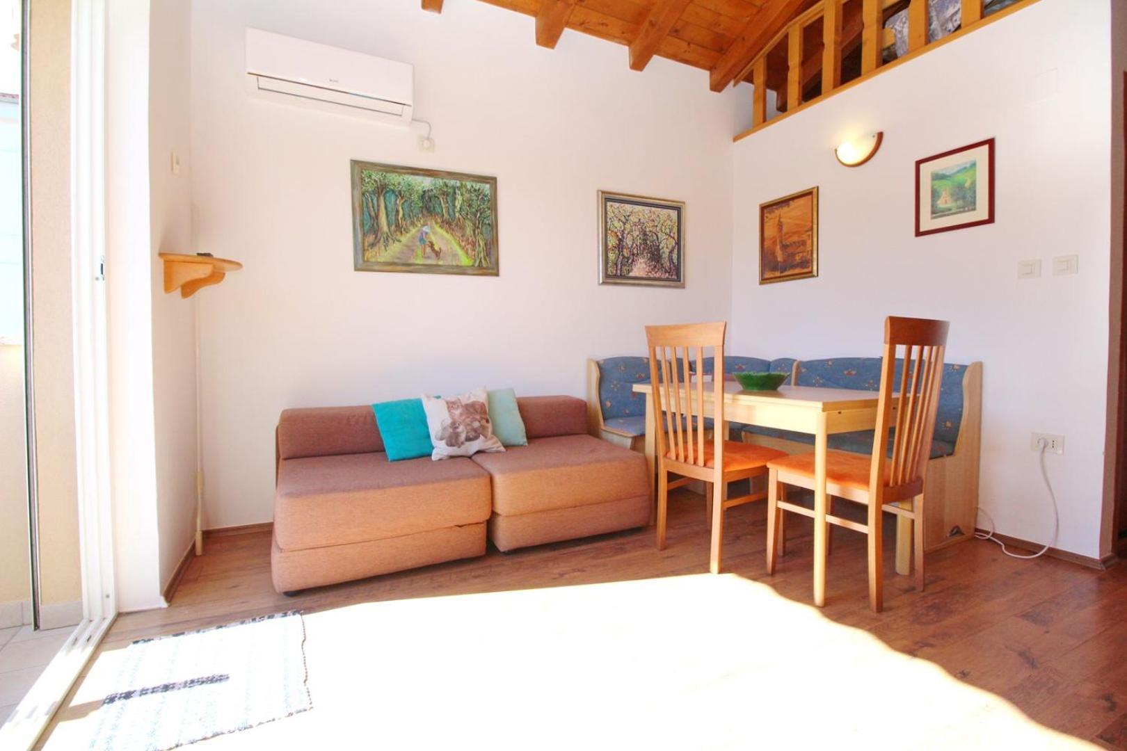 Apartment Grandi 1 Baška Buitenkant foto
